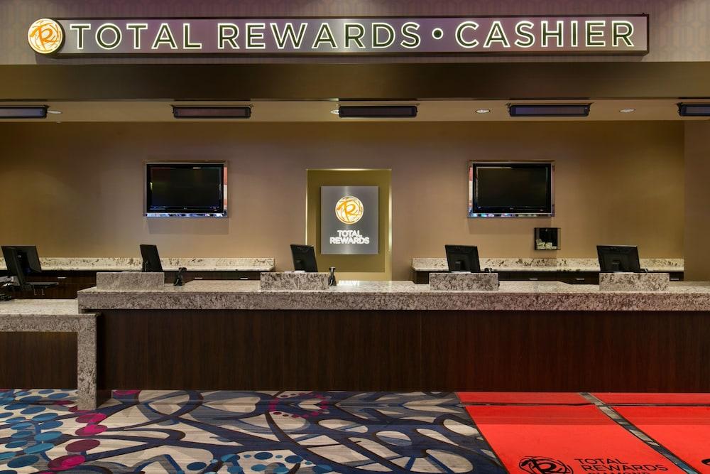 Harrah'S Casino & Hotel Каунсъл Блъфс Екстериор снимка
